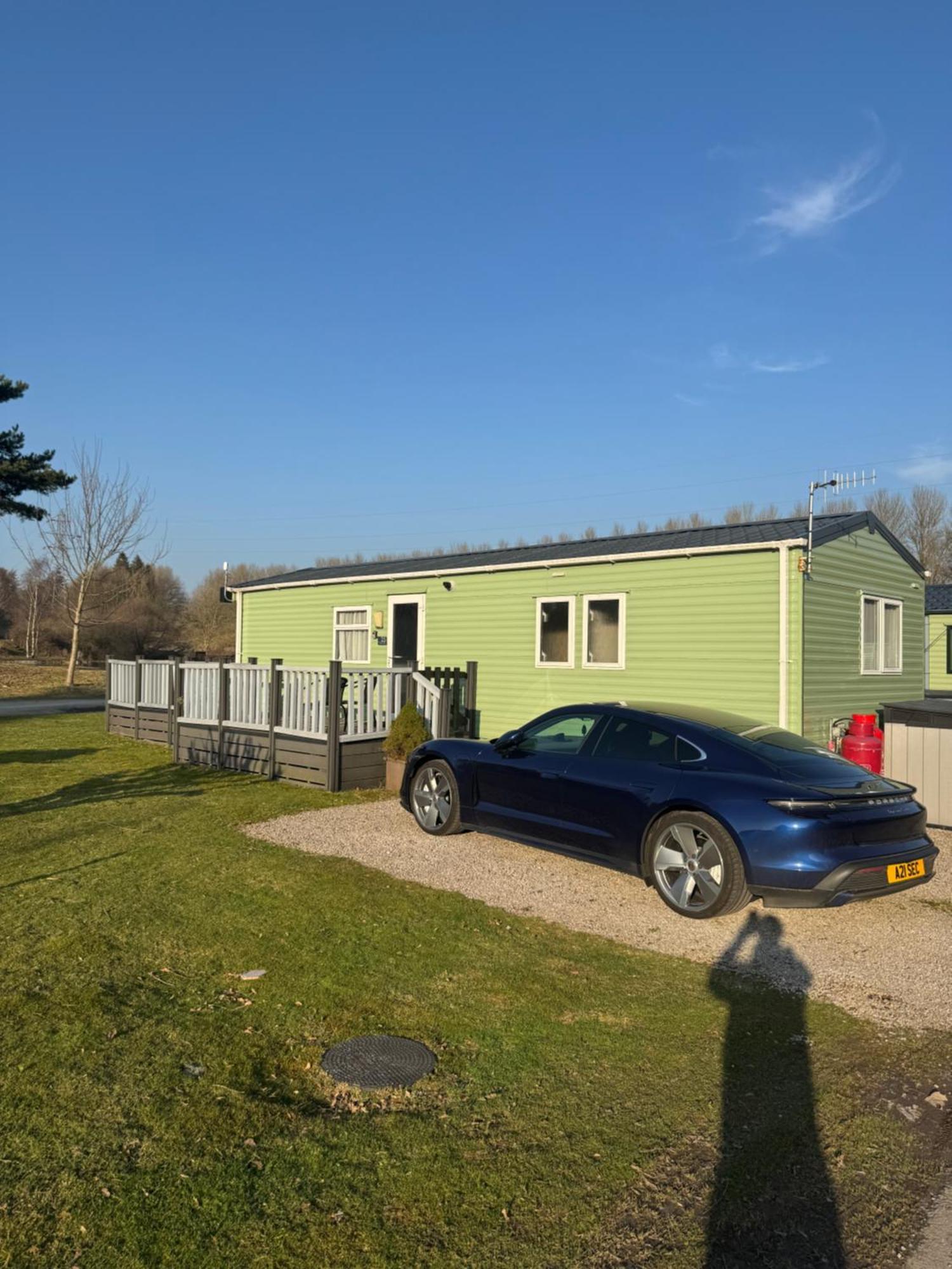 2 Bedroom Lakeview Lodge - Ensuite & Balcony Deck Carnforth Exterior photo
